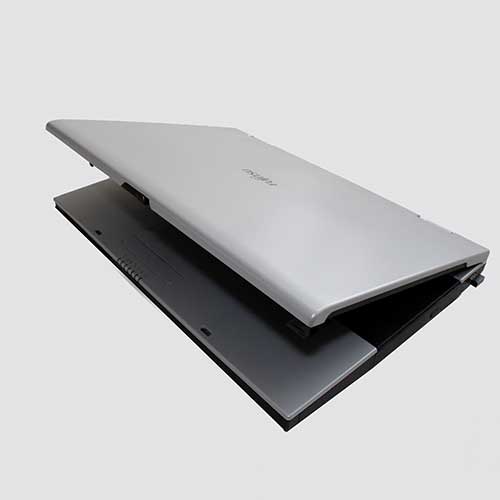 Laptop M580Z 1